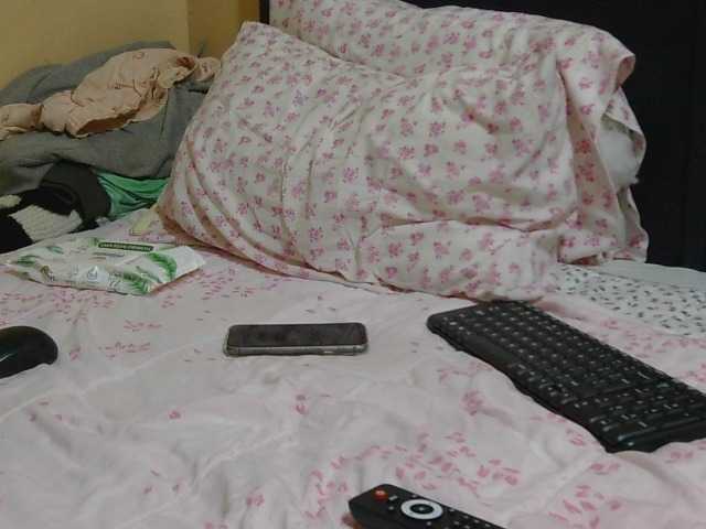 Kinky-1 live cam on BongaCams