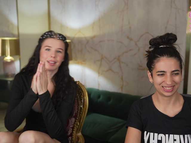 AnabelTeam054 live cam on BongaCams