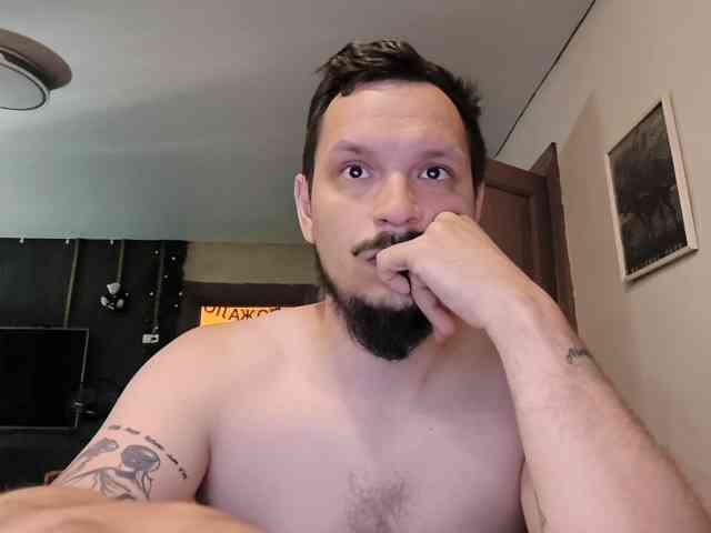 MrJohnson