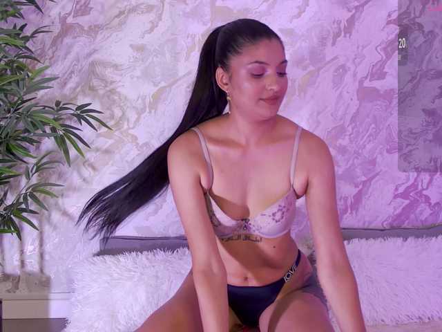 VanesaHarmony webcam