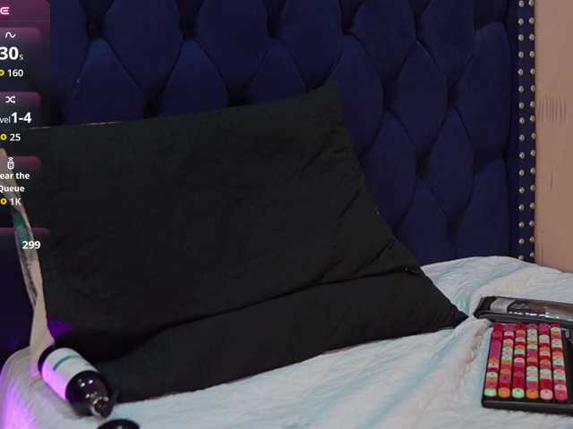 youngmommy live cam on BongaCams