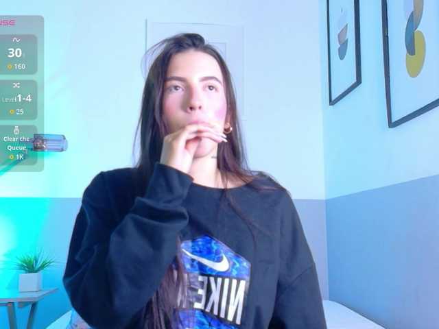 youngmommy live cam on BongaCams