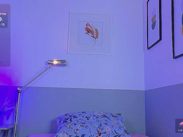 youngmommy live cam on BongaCams