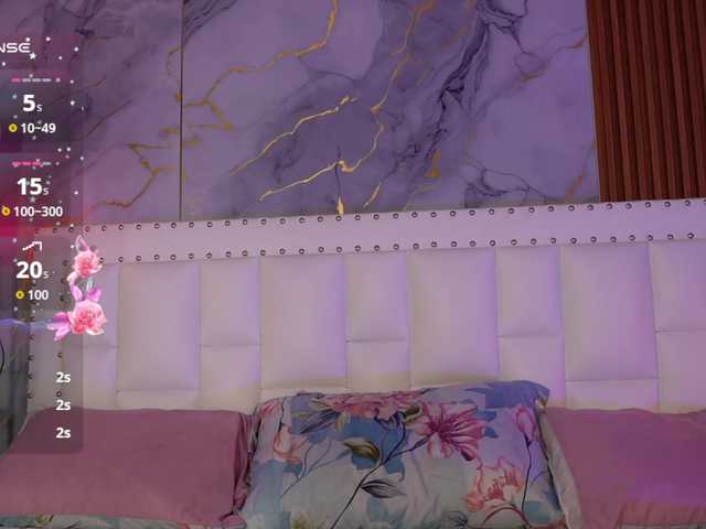 youngmommy live cam on BongaCams