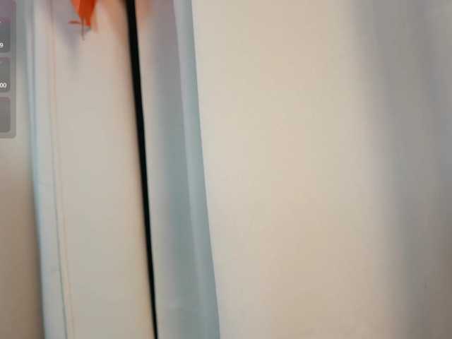 youngmommy live cam on BongaCams