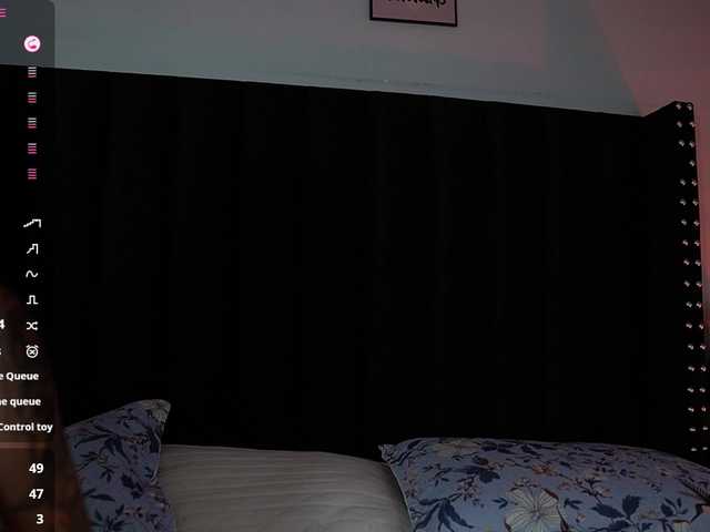 youngmommy live cam on BongaCams
