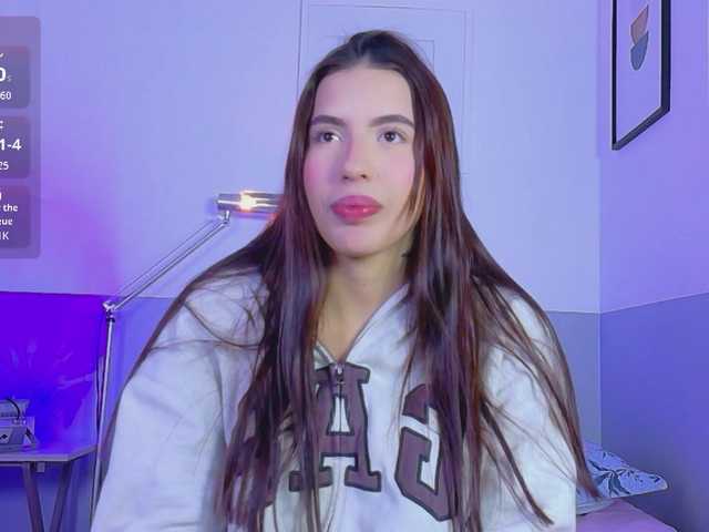 youngmommy live cam on BongaCams