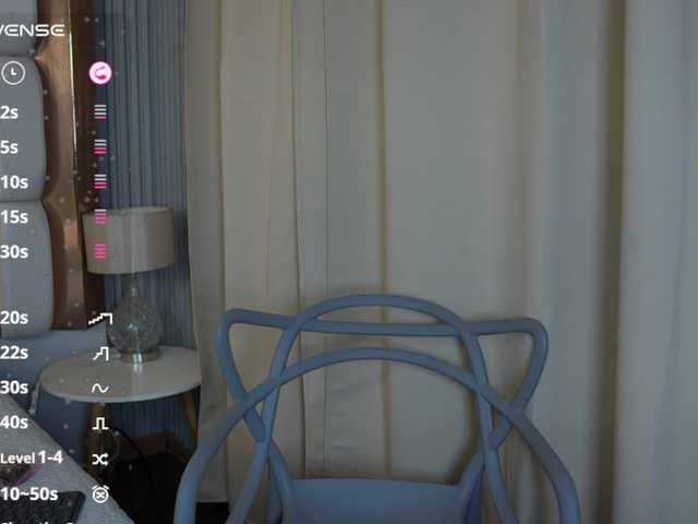 youngmommy live cam on BongaCams