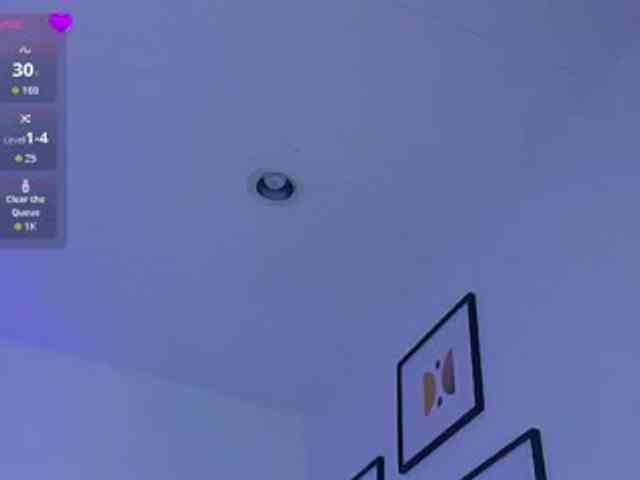 youngmommy webcam