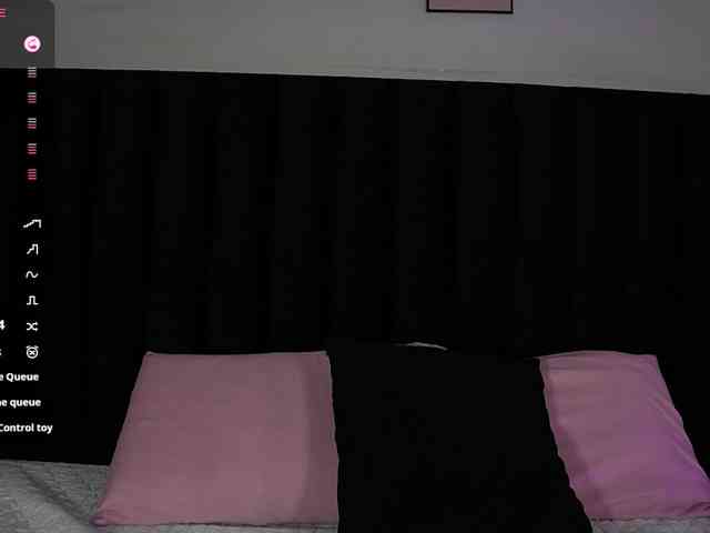 youngmommy webcam