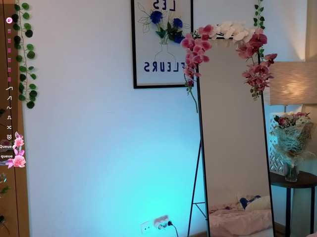 LumiNika1 live cam on BongaCams