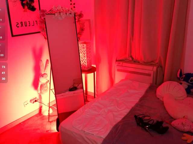 LumiNika1 live cam on BongaCams