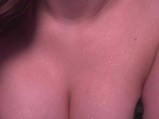 LumiNika1 live cam on BongaCams
