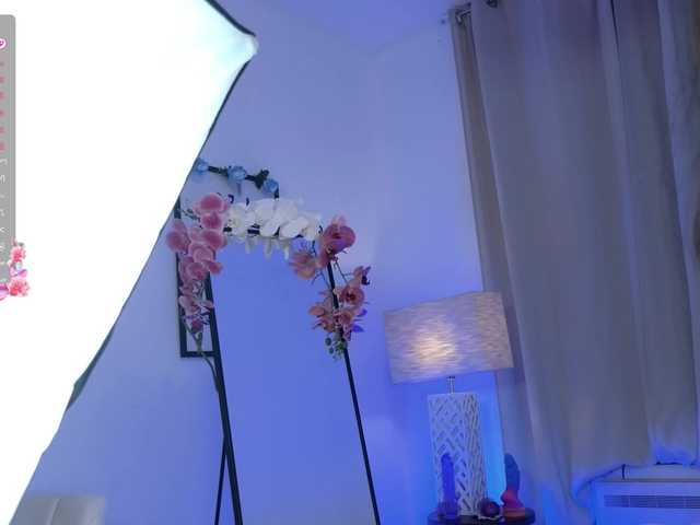 LumiNika1 live cam on BongaCams