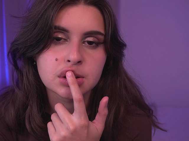 LumiNika1 live cam on BongaCams