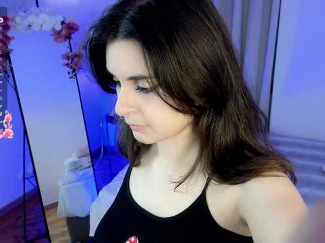 LumiNika1 live cam on BongaCams