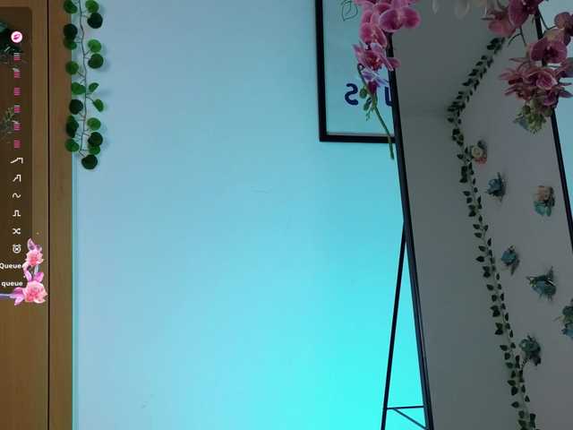 LumiNika1 live cam on BongaCams