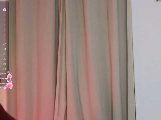 LumiNika1 live cam on BongaCams
