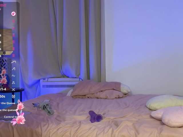 LumiNika1 live cam on BongaCams