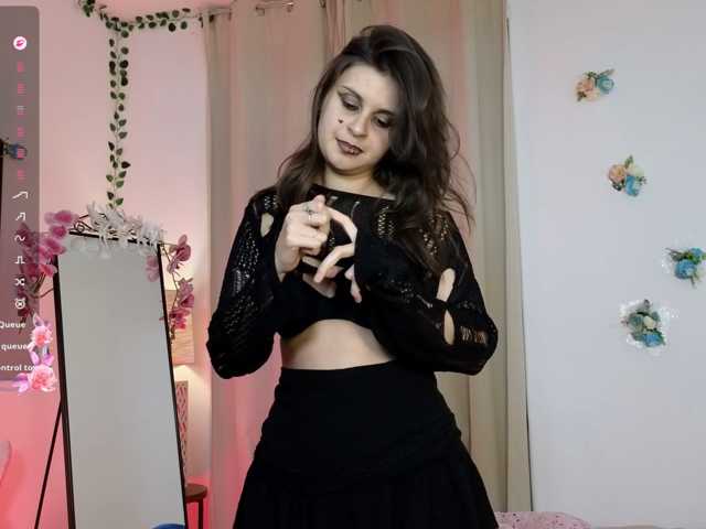 LumiNika1 live cam on BongaCams