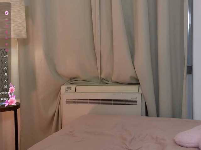 LumiNika1 live cam on BongaCams