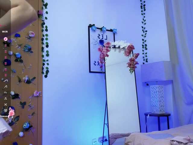 LumiNika1 live cam on BongaCams