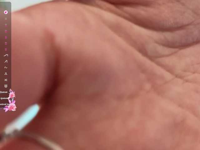 LumiNika1 live cam on BongaCams