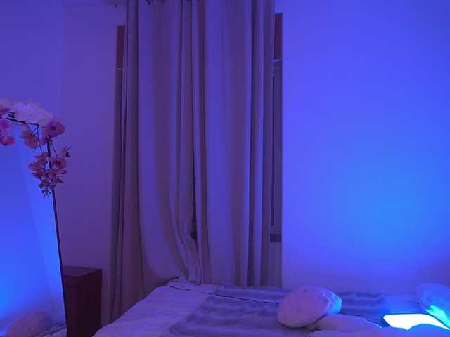 LumiNika1 live cam on BongaCams