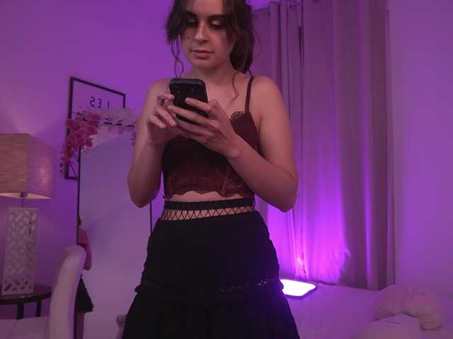 LumiNika1 live cam on BongaCams