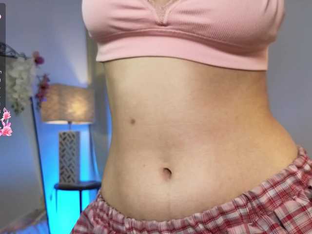 LumiNika1 live cam on BongaCams