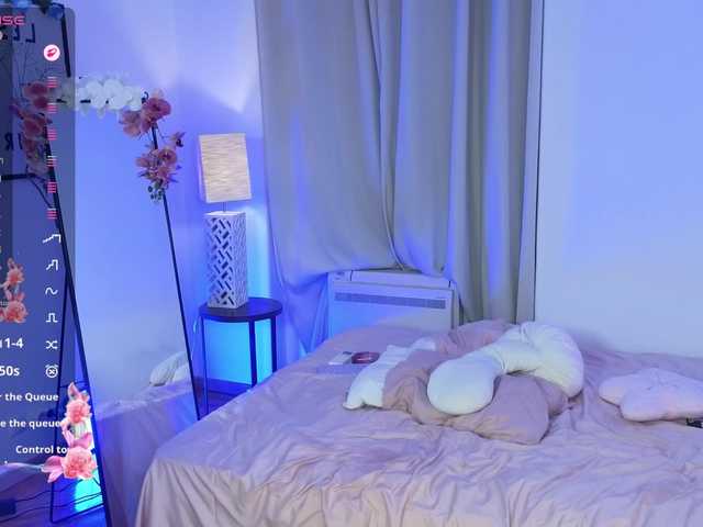 LumiNika1 live cam on BongaCams
