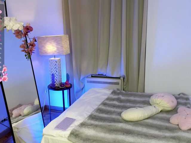 LumiNika1 live webcam show
