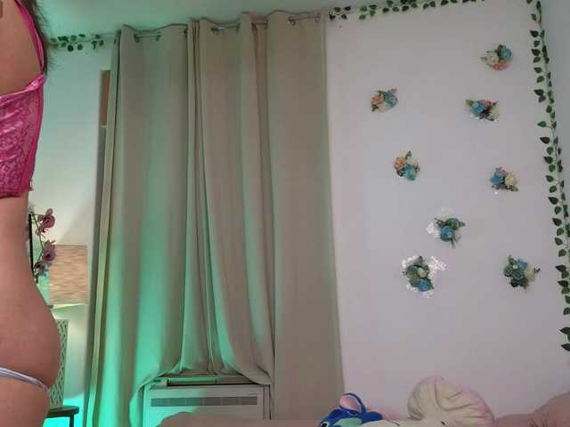 LumiNika1 live cam on BongaCams