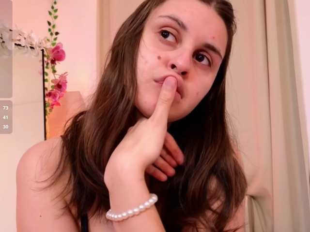 LumiNika1 live cam on BongaCams