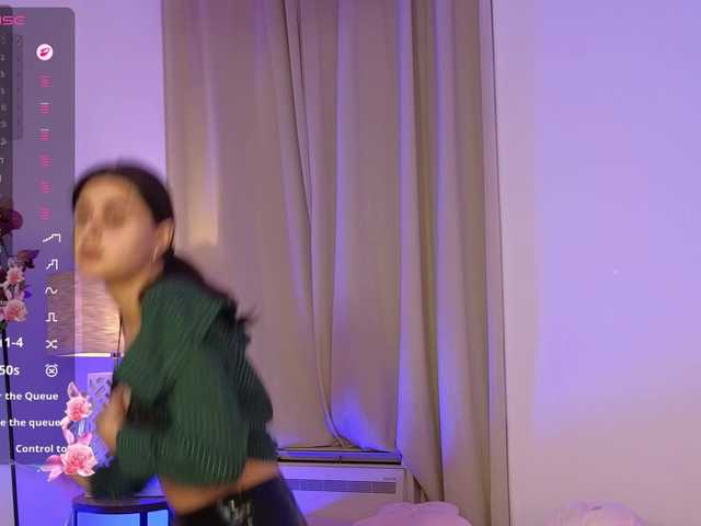 LumiNika1 live cam on BongaCams