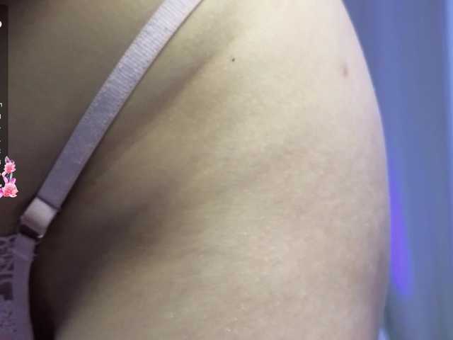 LumiNika1 live cam on BongaCams