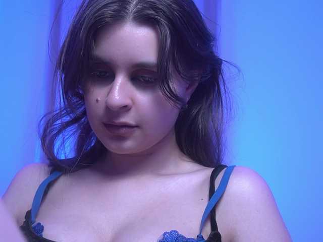 LumiNika1 live cam on BongaCams