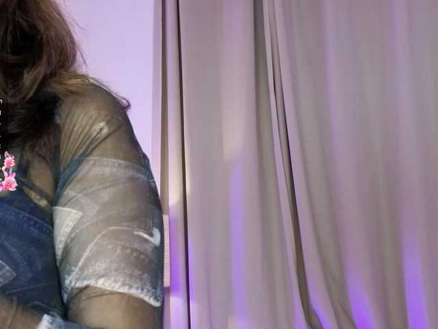 LumiNika1 live cam on BongaCams