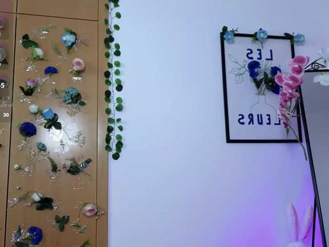 LumiNika1 live cam on BongaCams