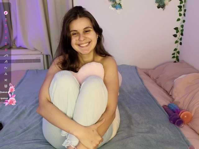 LumiNika1 live cam on BongaCams