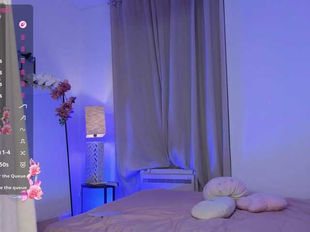 LumiNika1 live cam on BongaCams
