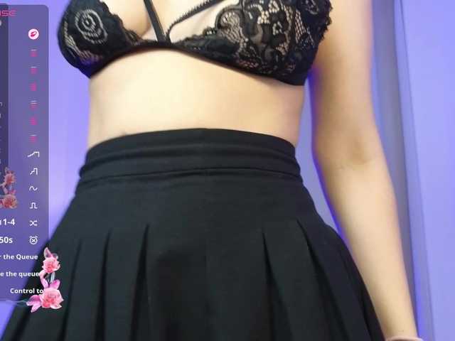 LumiNika1 live cam on BongaCams