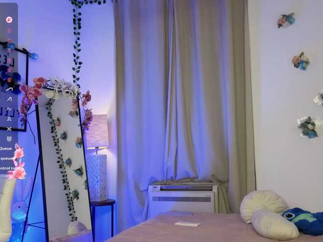 LumiNika1 live cam on BongaCams