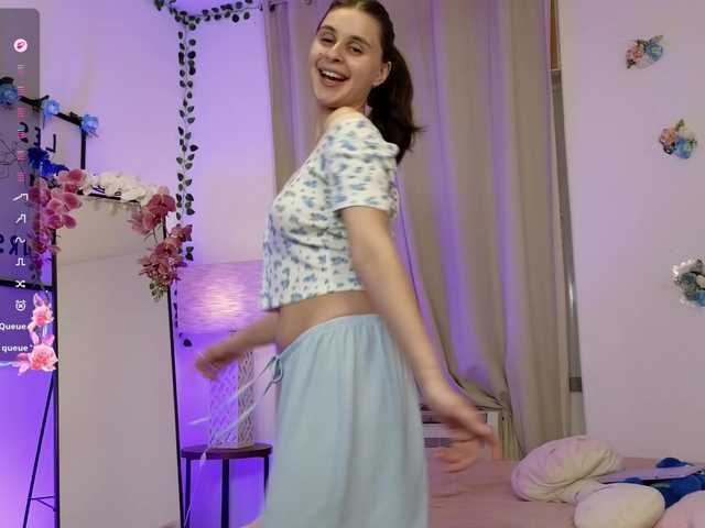 LumiNika1 live cam on BongaCams