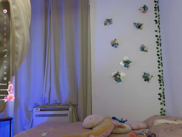 LumiNika1 live cam on BongaCams