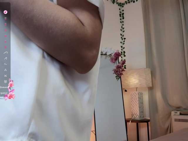 LumiNika1 live cam on BongaCams