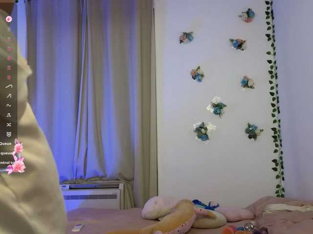 LumiNika1 live cam on BongaCams