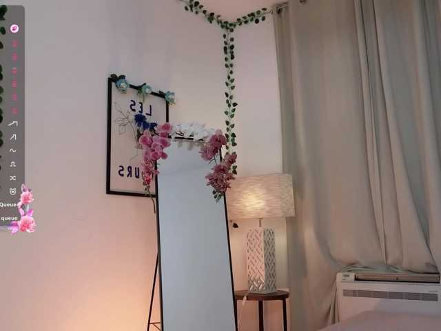 LumiNika1 live cam on BongaCams