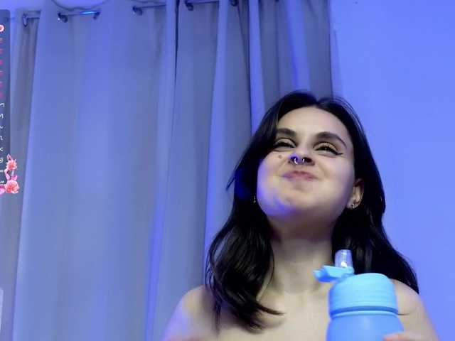 LumiNika1 live cam on BongaCams