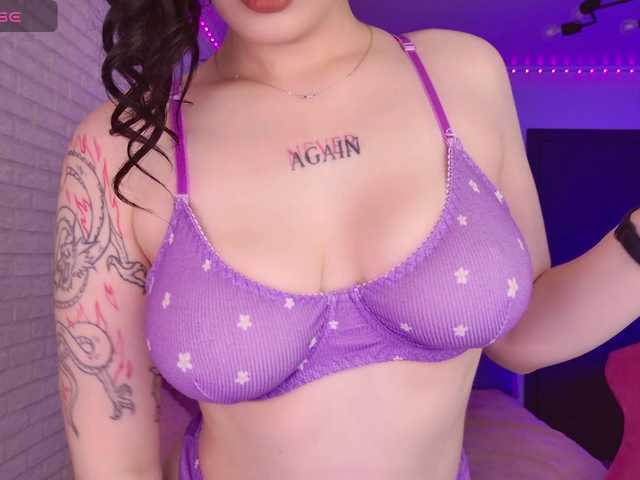 Darineko live webcam show